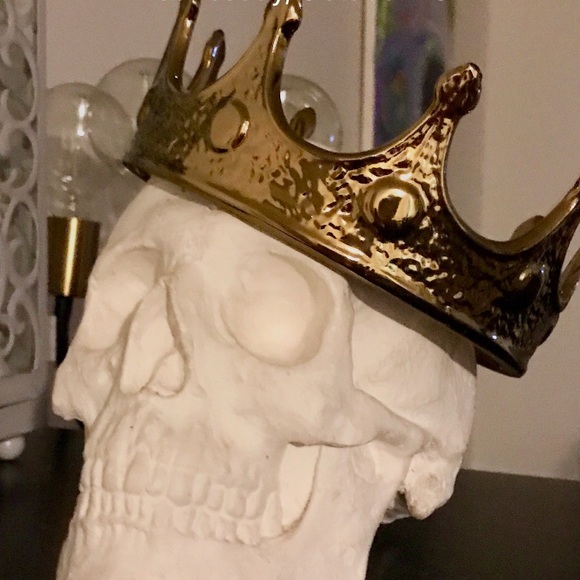 A little about ME - Picture 1 of 2